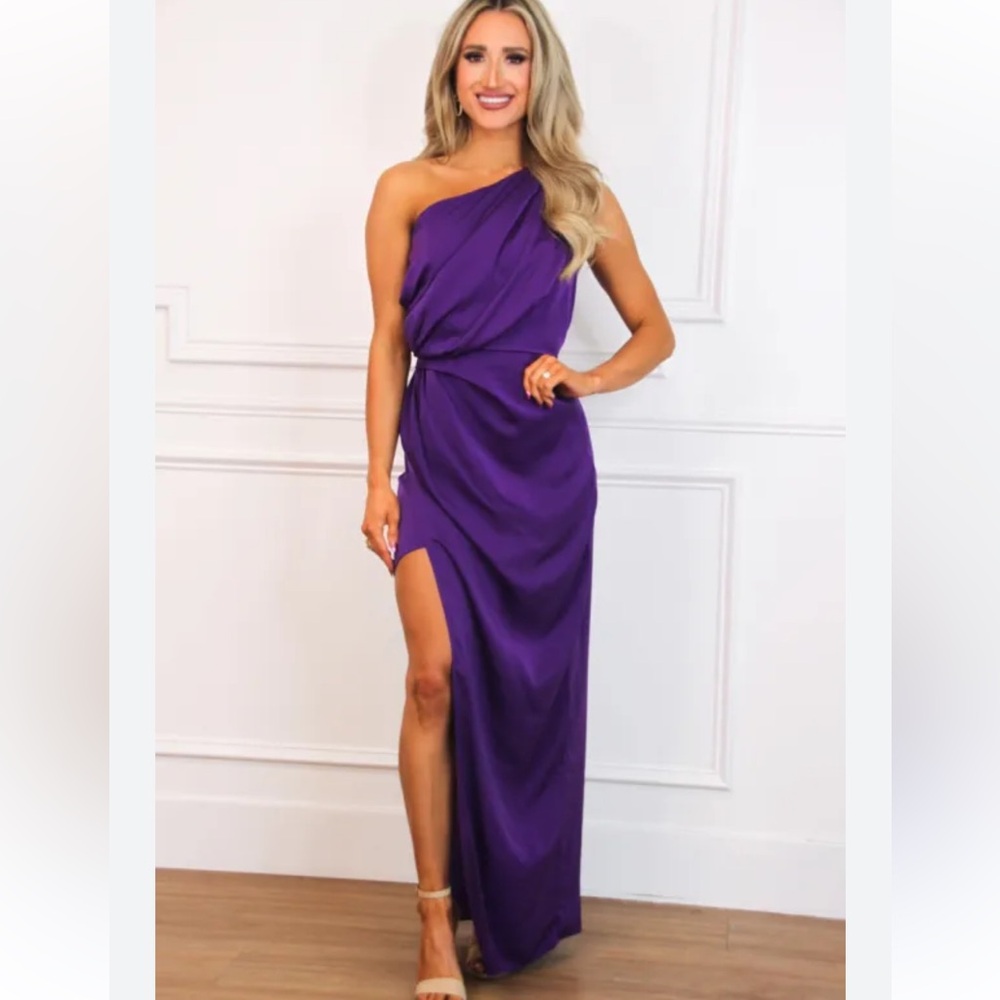 DO+BE Vibrant Purple‎ One-Shoulder Dress